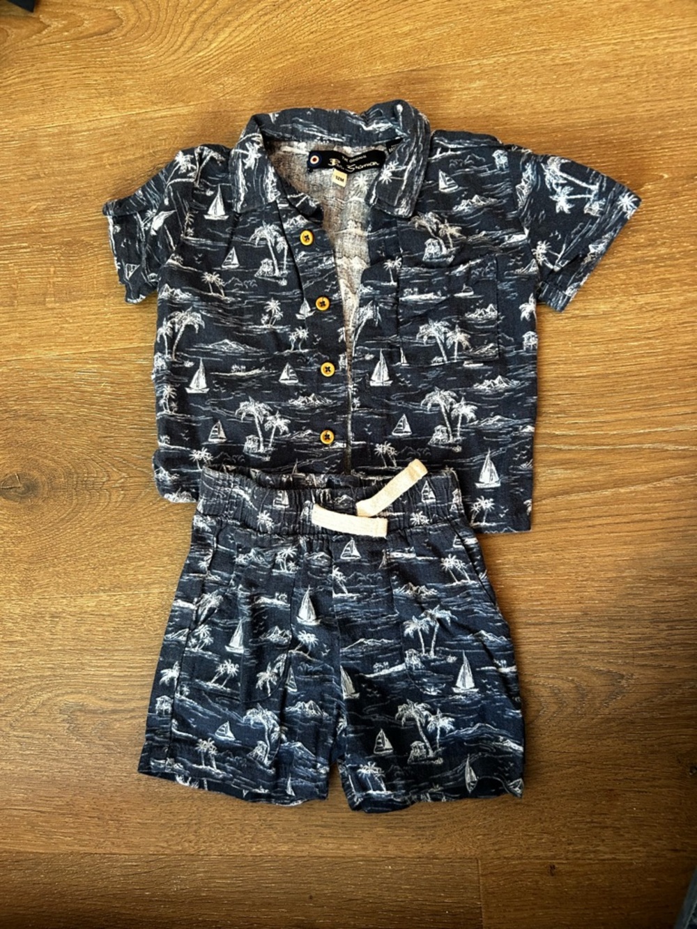 Navy Tropical Print Button-Up Shirt & Shorts Set